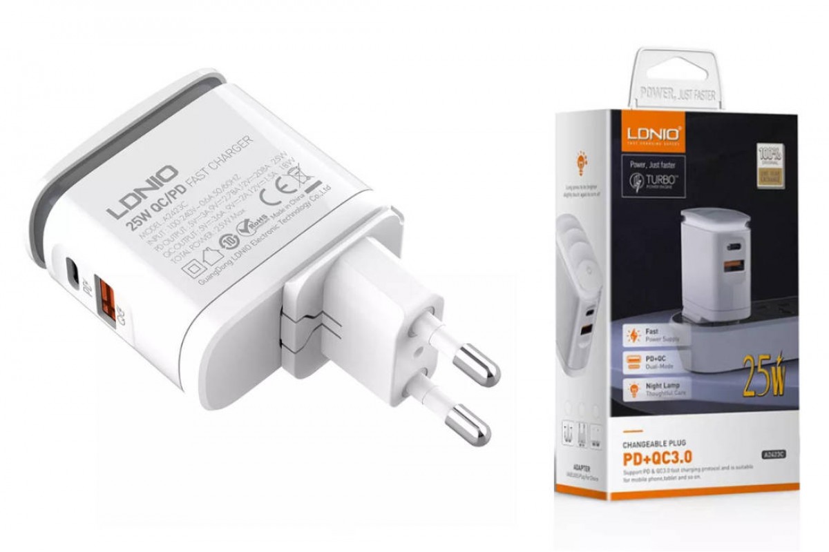 LDNIO A2423C/ Сетевое ЗУ+LED свет.+Кабель PD/ PD+QC 3.0/ 2 USB/  Выход: 3.3-12V, max 25W/ White