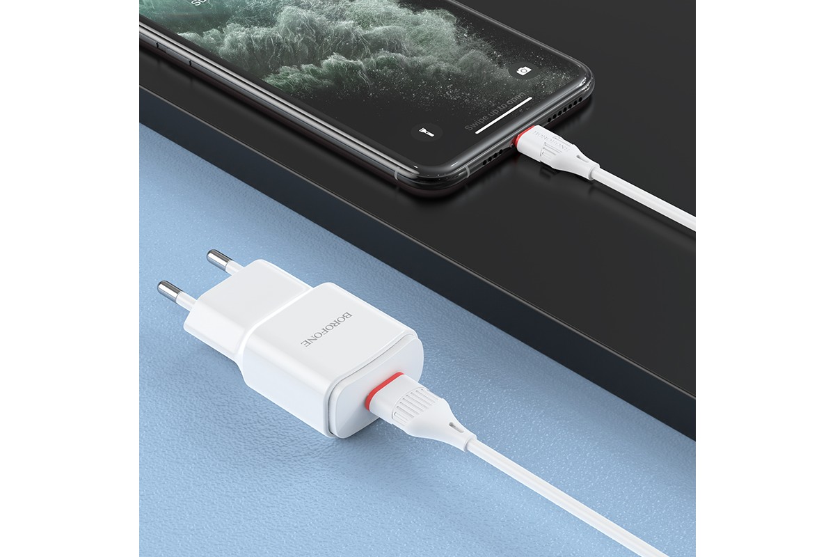 Сетевое зарядное устройство 2 USB 2400mAh + кабель iPhone 5/6/7 BOROFONE BA48A single port charger set черный