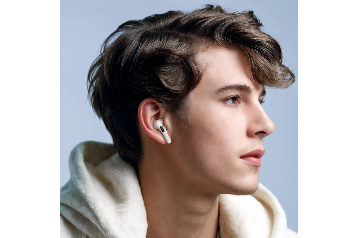 Наушники вакуумные беспроводные HOCO EW72 Soar true wireless ANC Noise Reduction touch screen BT headset (белый)