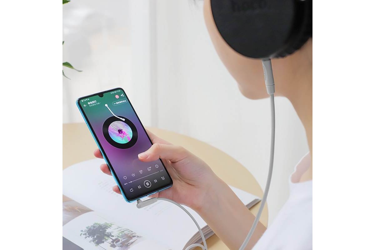 Кабель удлинитель BOROFONE BL4 AUX Audio cable 3.5 1 метр серый