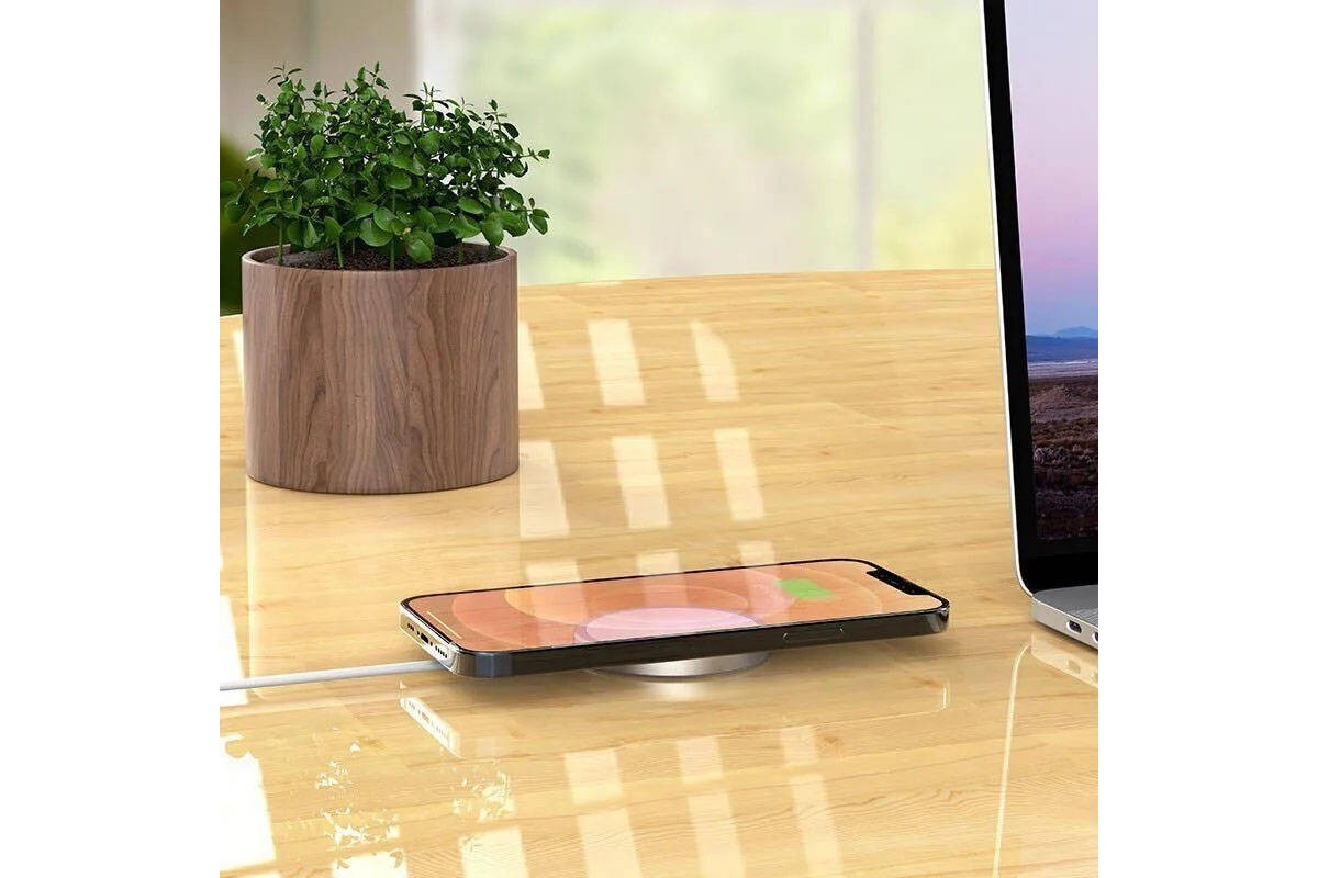 Беспроводное зарядное устройство BOROFONE BQ9 Pro, 3А + кабель (AM-Type-C), 1 м, серебристый (31/186)