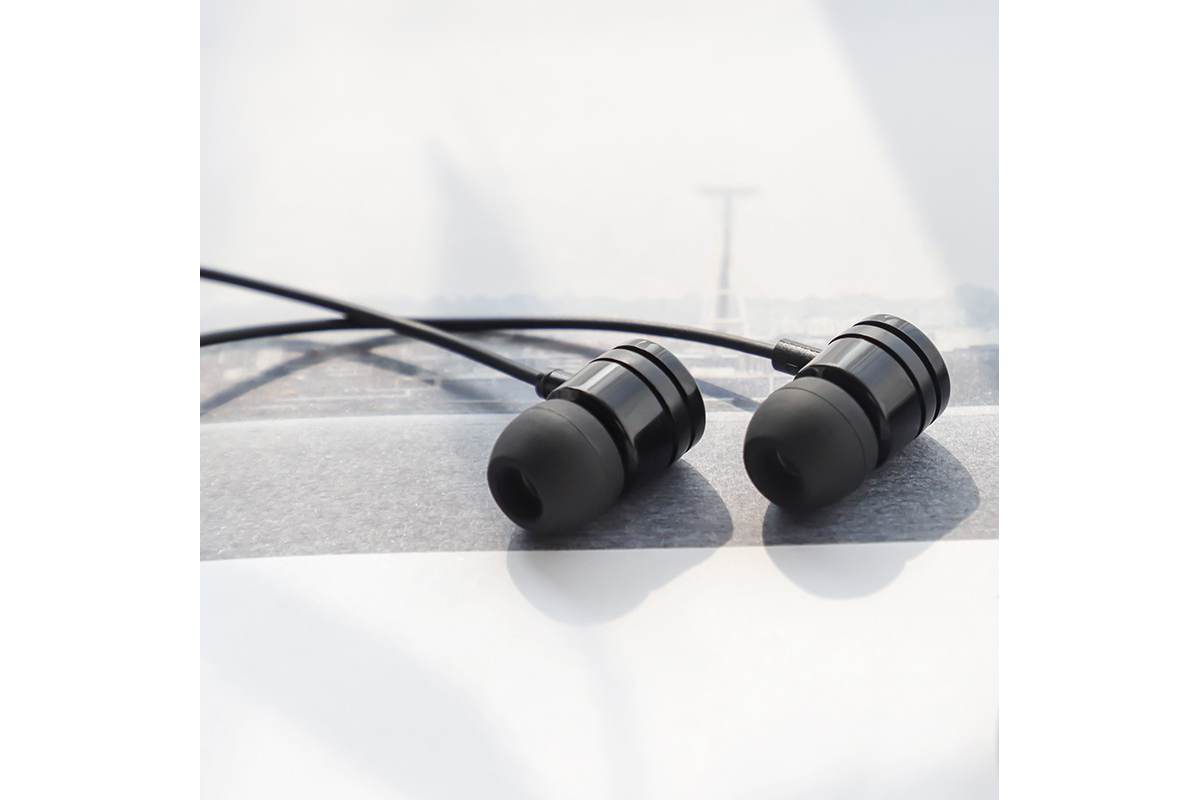 Гарнитура BOROFONE BM31 Mysterious universal earphones 3.5мм цвет черная