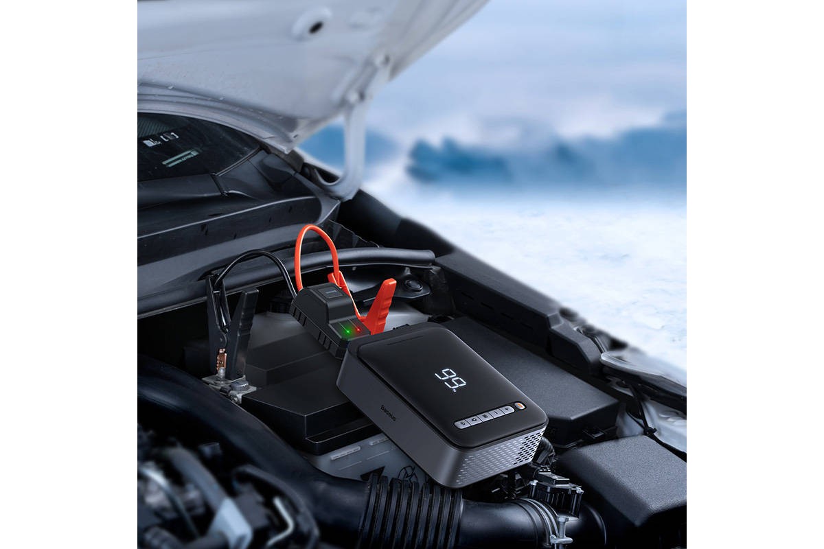 Стартер BASEUS Super Energy 2in1 Car Jump (1000A), 2.4A, 8000 мАч, черный Стартер BASEUS Super Energy 2in1 Car Jump (1000A), 2.4A, 8000 мАч, черный