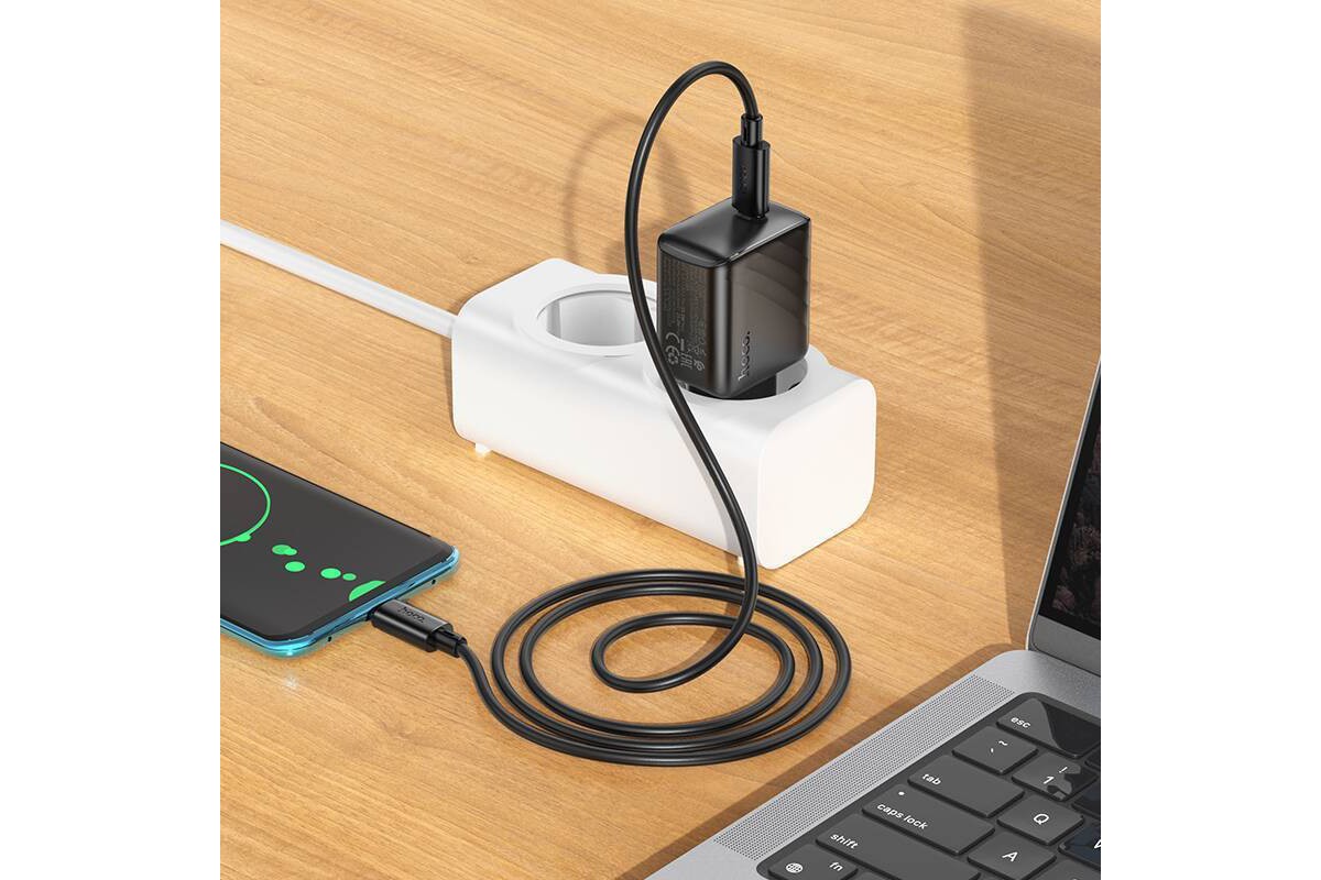 Сетевое зарядное устройство USB-C HOCO CS24A PD 25W (черный)